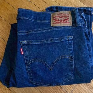 Women’s Levi Boyfriend Jeans, Size 10/12